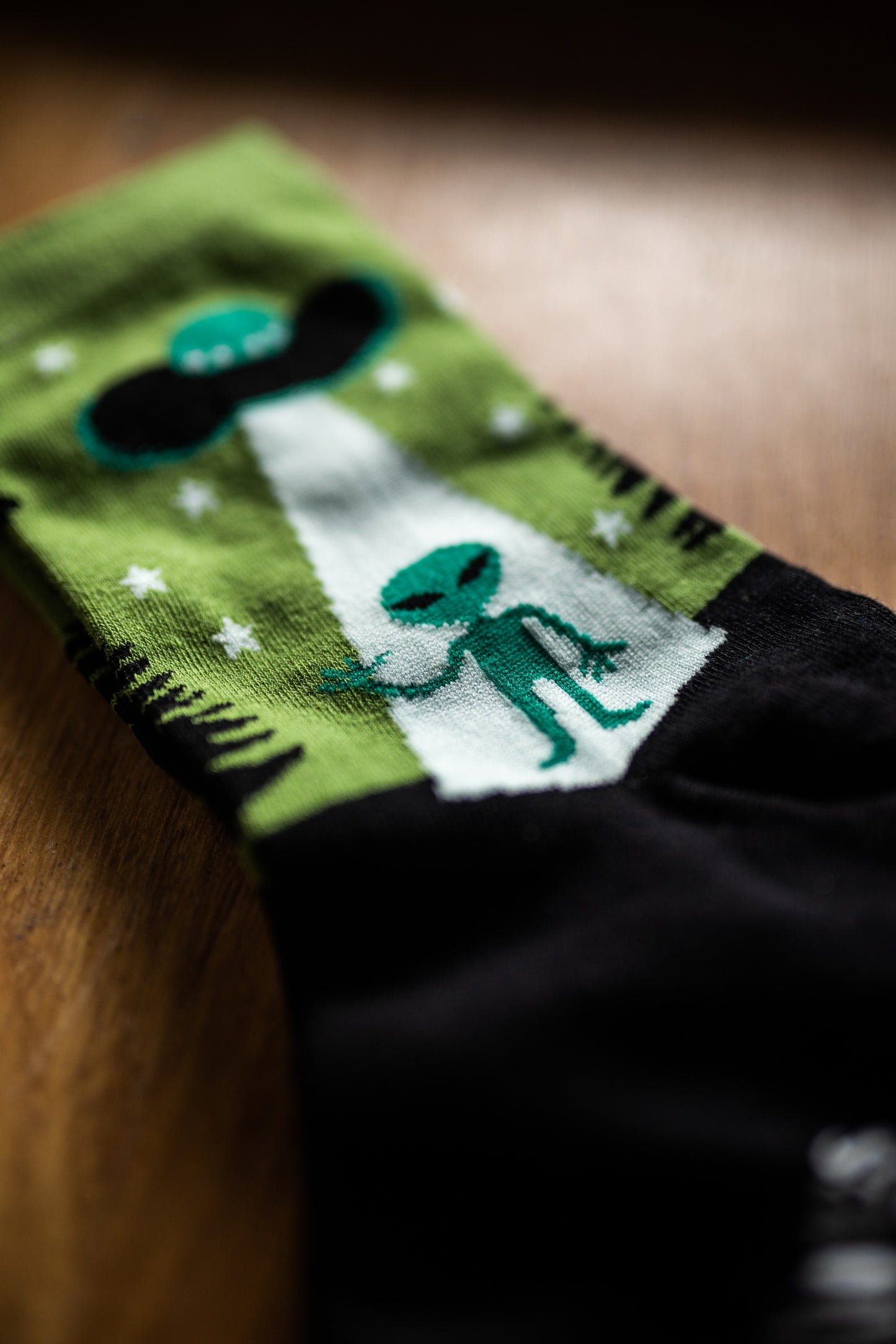 ALIEN EN EL BOSQUE Calcetines Bacanes